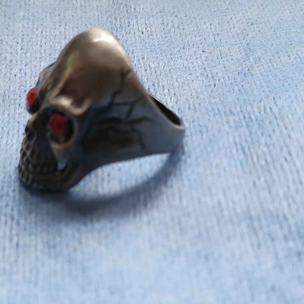 Silver Skull Ring - image 3